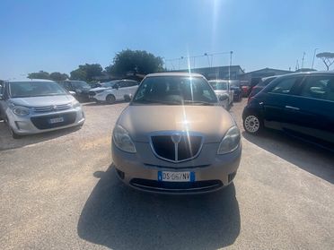 Lancia Ypsilon 1.2 Argento