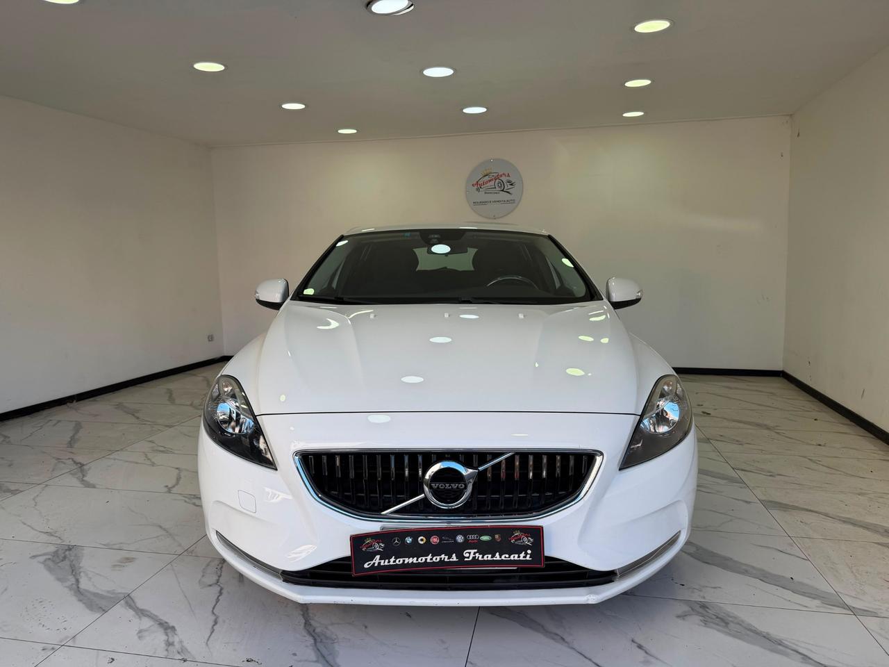 Volvo V40 D2 2.0 TDI 120 CV -UNIPRO-GARANTITA -2018