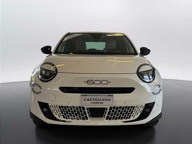 Fiat 600 IV 2023 600 1.2 hybrid La Prima 110cv auto