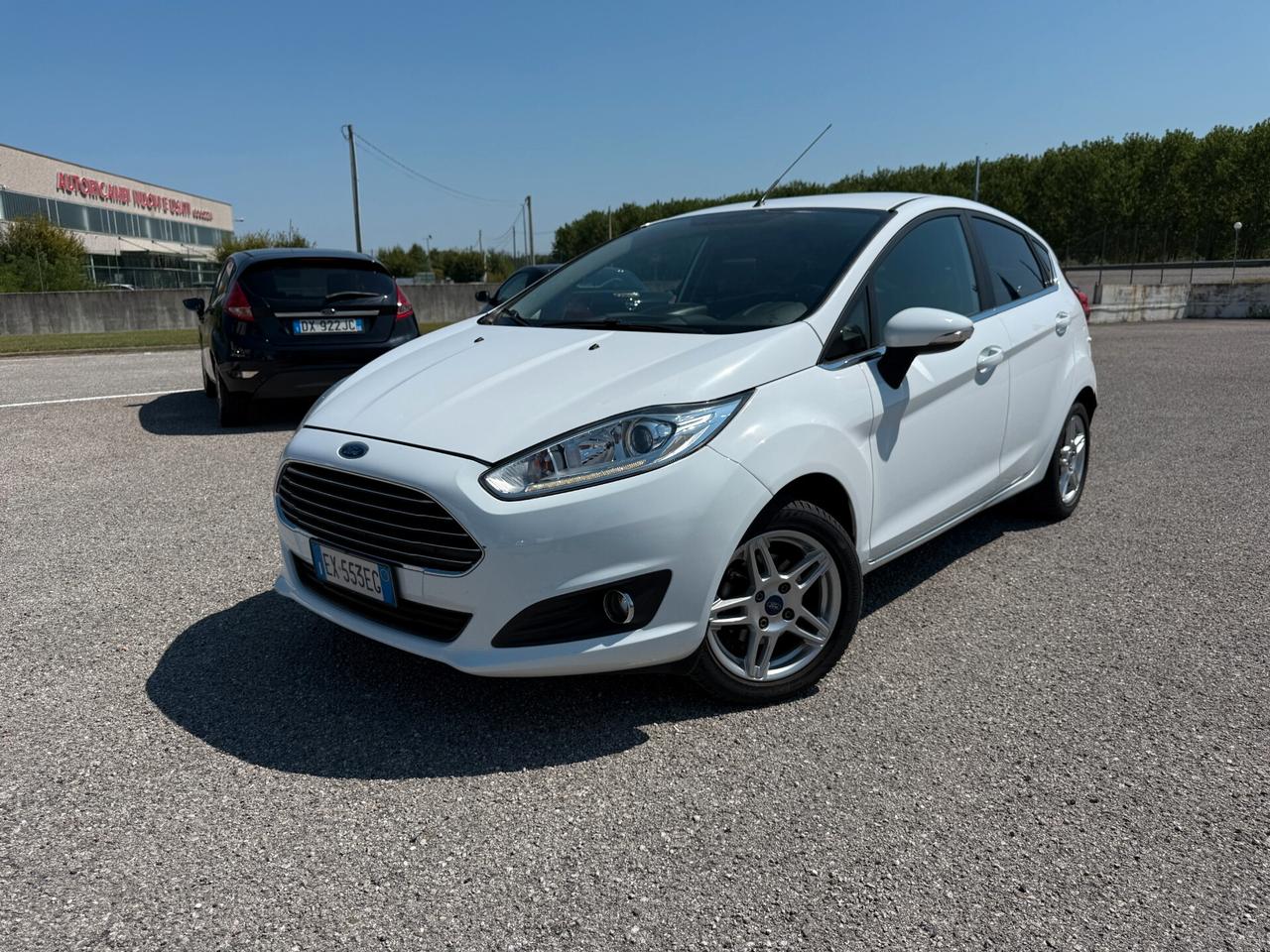 Ford Fiesta 1.5 TDCi 75CV 5 porte Titanium