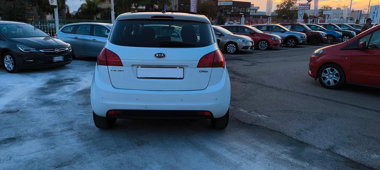 Kia Venga 1.4 CRDi 90CV WGT Fullsky