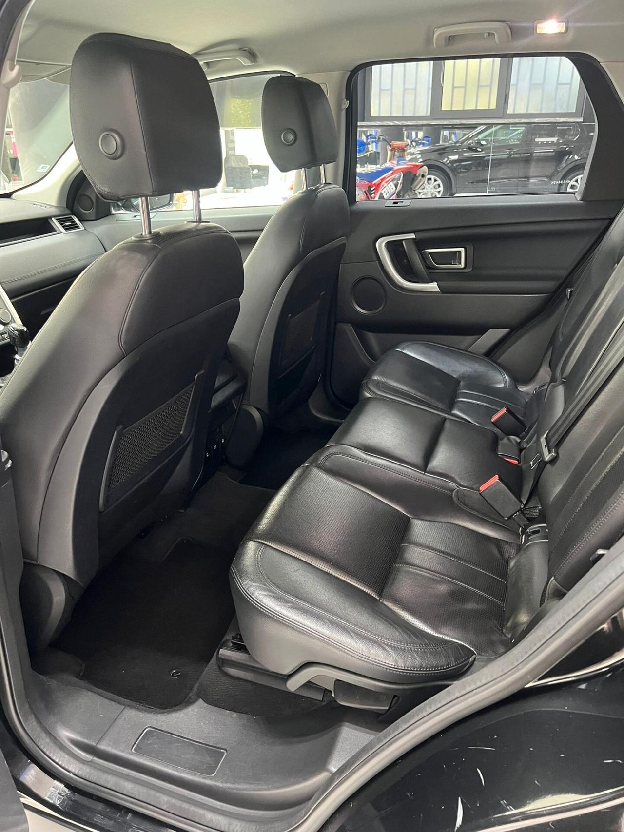 Land Rover Discovery Sport 2.0 TD4 150 CV HSE