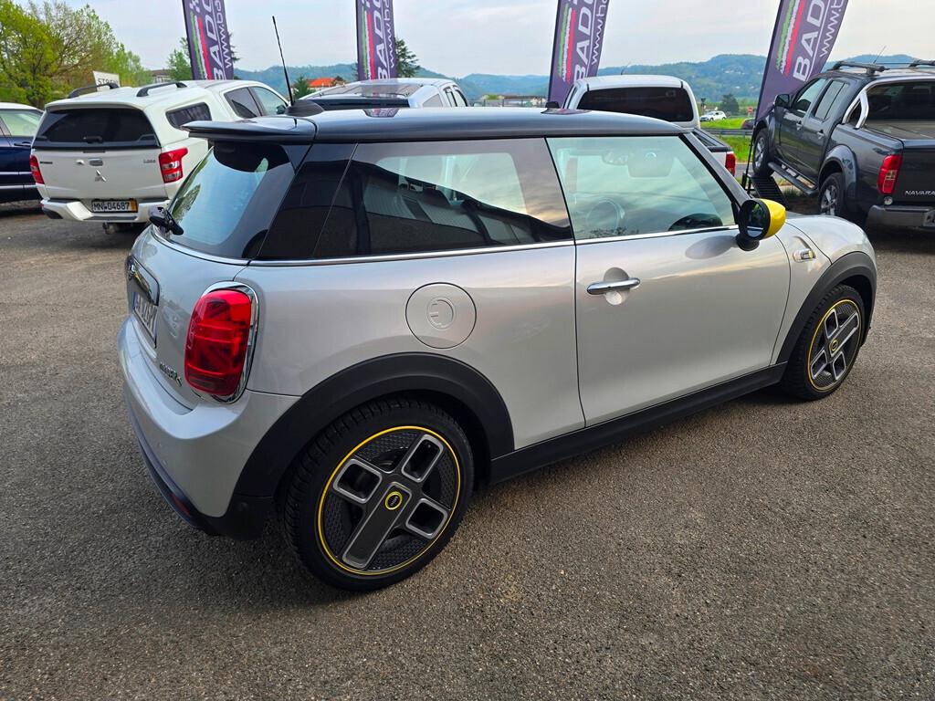 Mini Full Electric Cooper SE 184CV