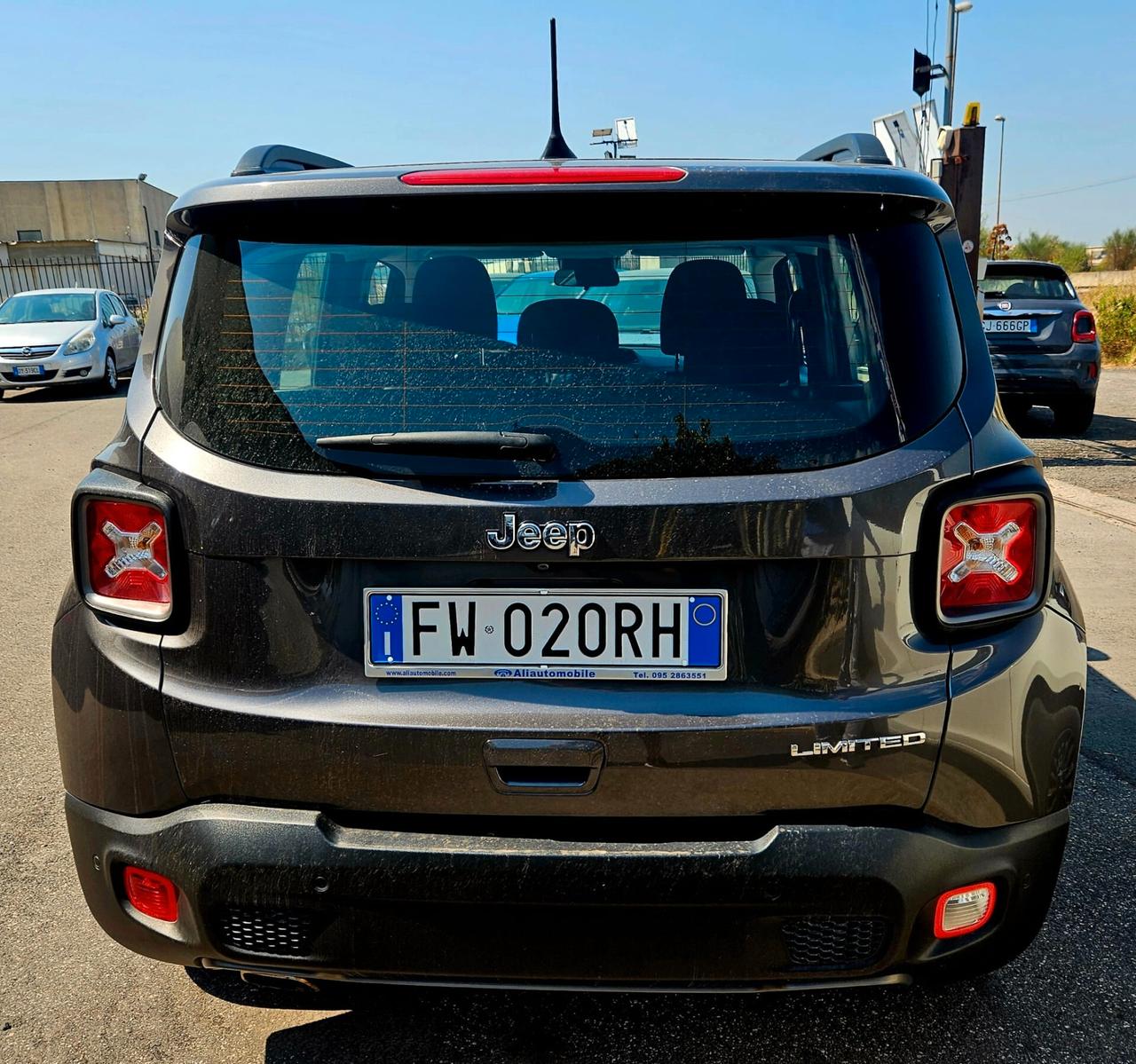 Jeep Renegade 1.6 Mjt 120 CV S - PERFETTA -