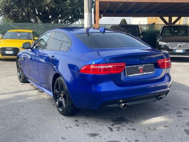 Jaguar XE 2.0 D 240 CV AWD aut. R-Sport