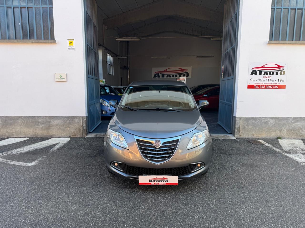 Lancia Ypsilon 1.2 69 CV 5 porte Gold