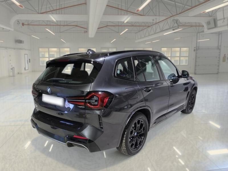 BMW 109 CV INSPIRING SUV