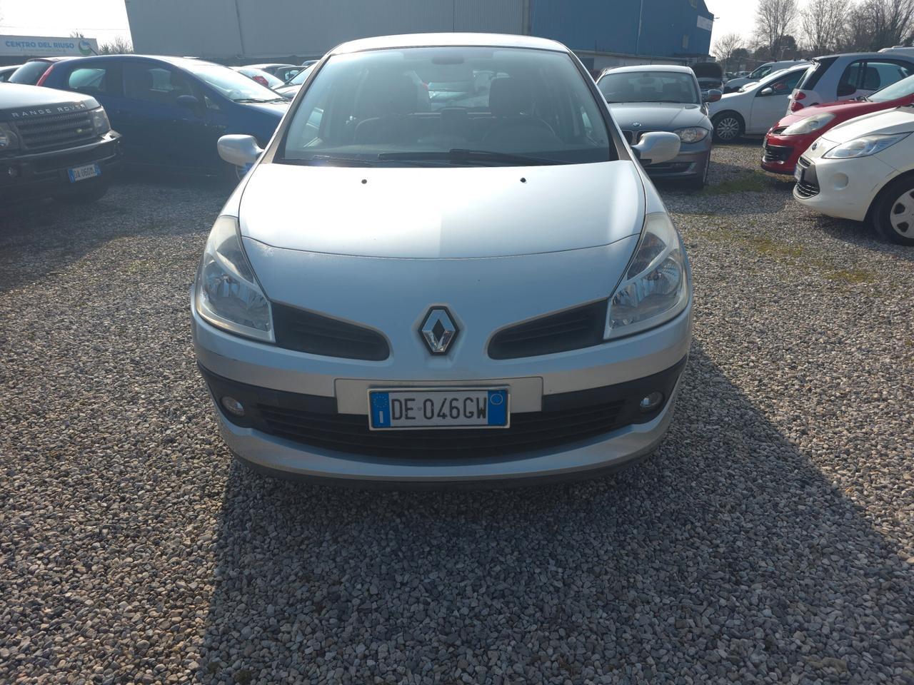 Renault Clio 1.2 16V 5 porte Confort