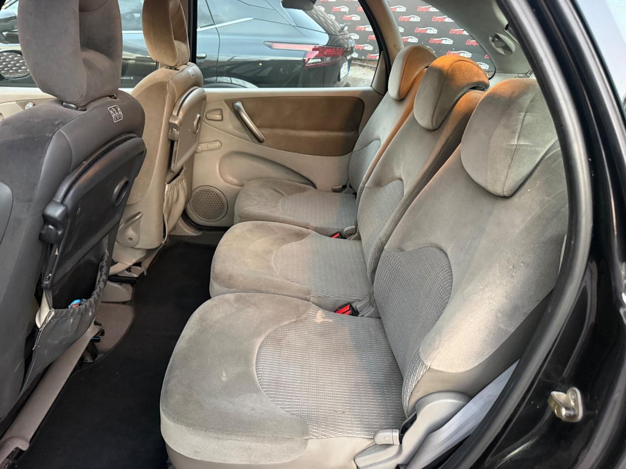 Citroen Xsara Picasso 1.6 HDi 90CV Elegance Combi