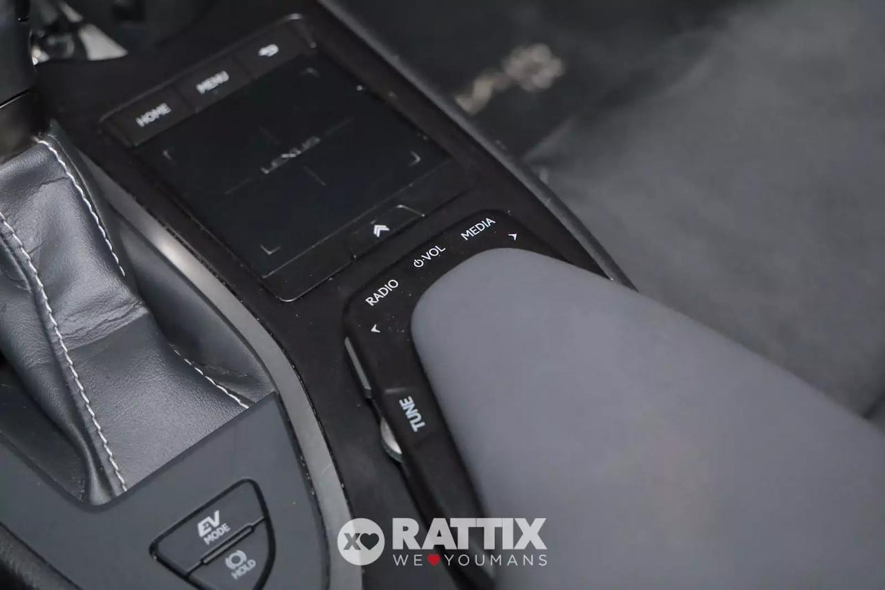 Lexus UX 250h 2.0 Hybrid Executive CVT
