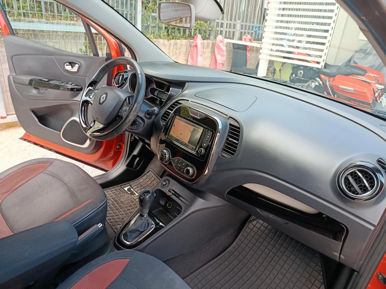 Renault Captur 1.5 dCi 8V 90 CV EDC Energy R-Link