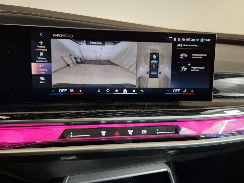 BMW Serie 7 G70 i7 xdrive60 MSport