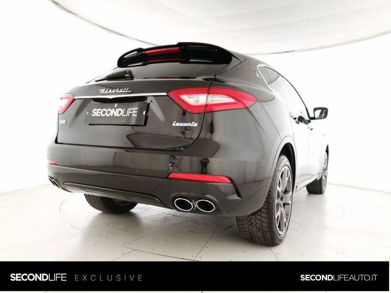 Maserati Levante 3.0 V6 430cv auto