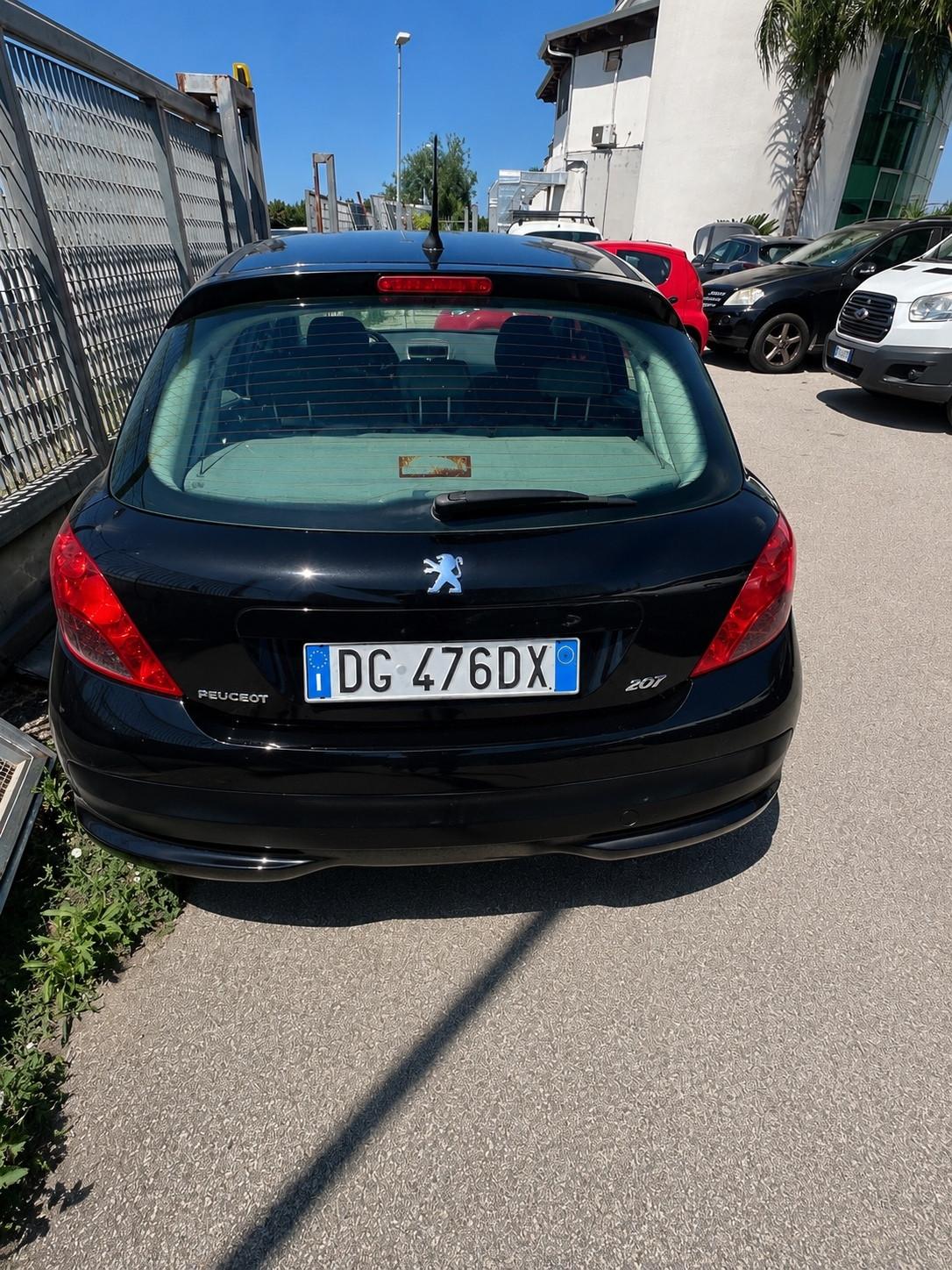 Peugeot 207 1.4 Anno 2007