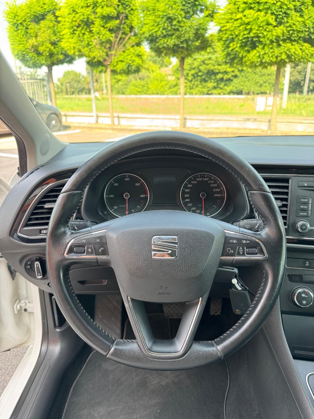 Seat Leon 1.6 TDI 105 CV DSG 5p. Start/Stop Style