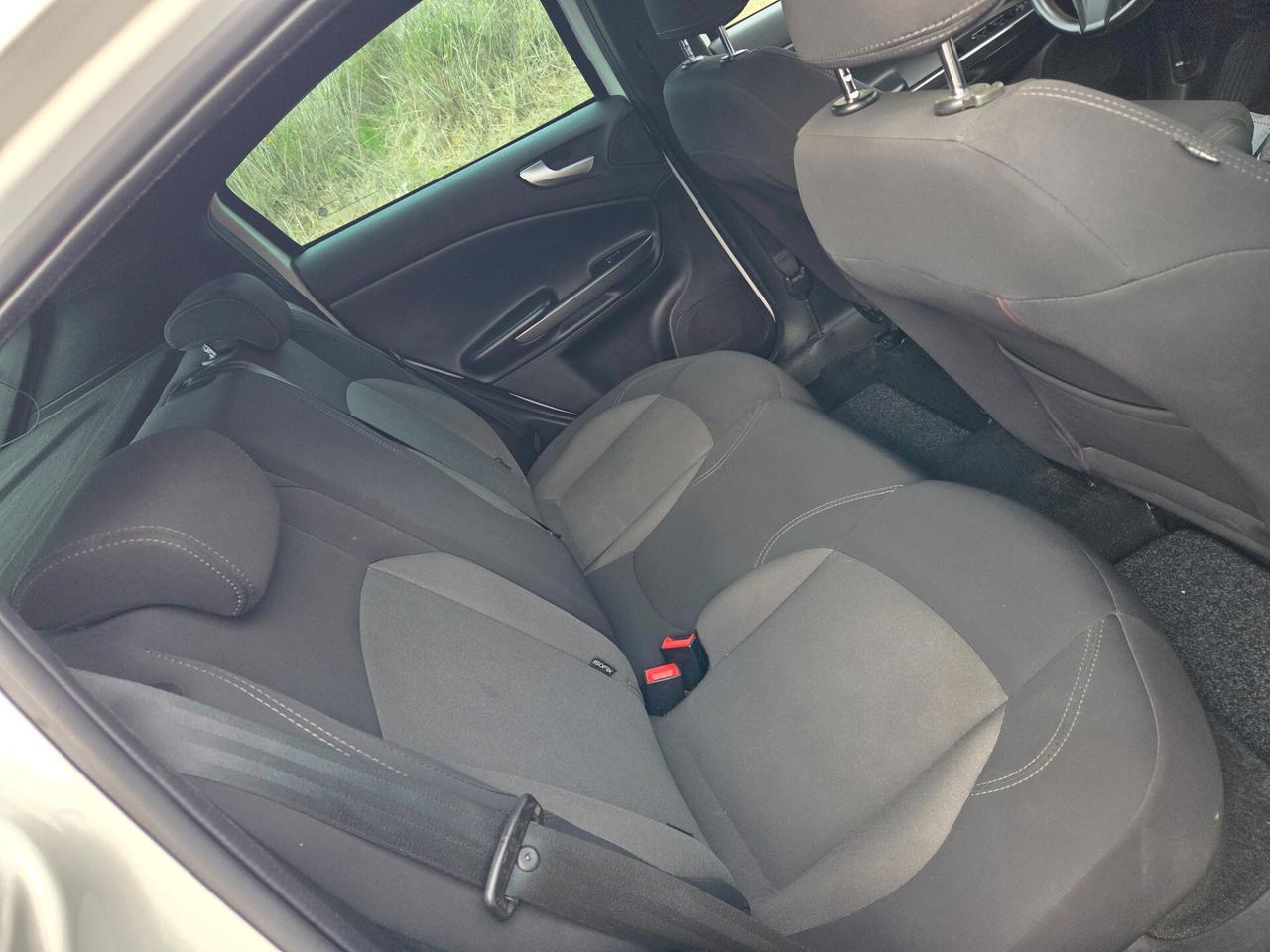 Alfa Romeo Giulietta 1.6 JTDm-2 105 CV Exclusive 2013