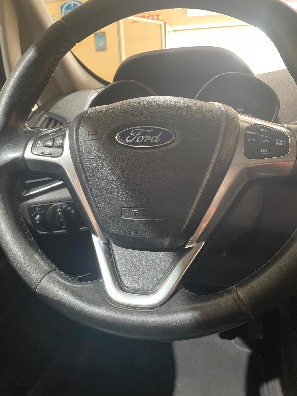Ford EcoSport 1.5 TDCi 95 CV Business