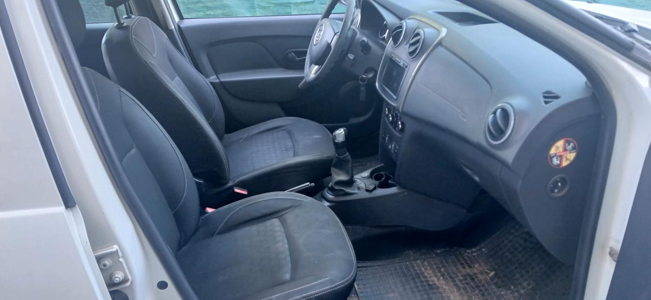Dacia Nuova Sandero 1.2 GPL neopatentati