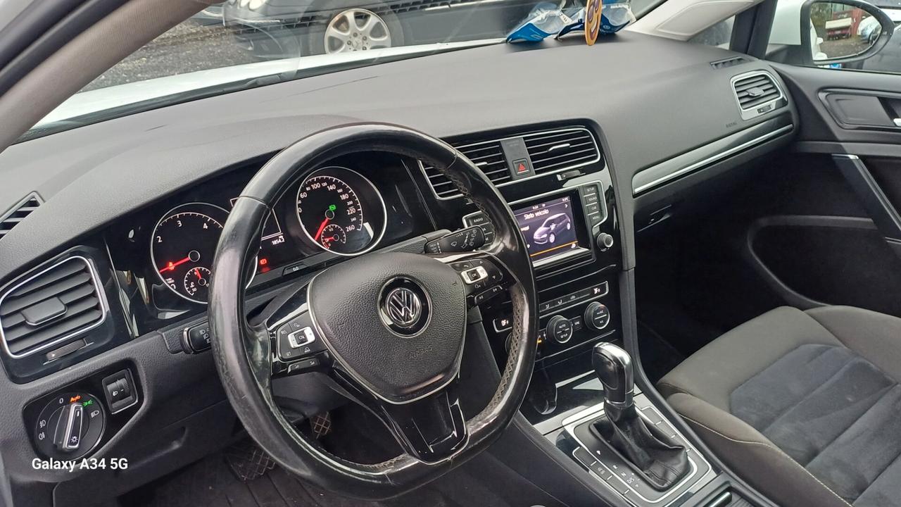 Volkswagen Golf 1.6 TDI DSG 5p. Highline BlueMotion Technology