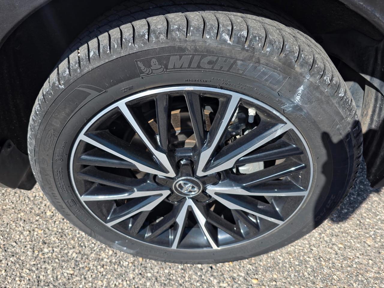 Toyota C-HR 1.8 Hybrid E-CVT Lounge 2017-E6 Automatico NEO