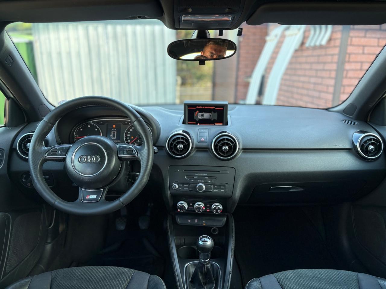 Audi A1 1.6 TDI S line edition