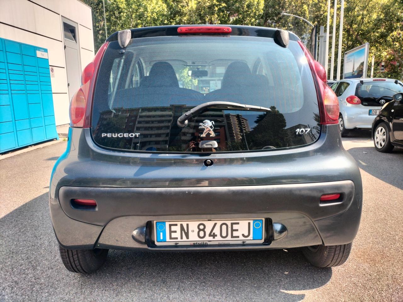 Peugeot 107 - AUTOMATICA solo 50.000 Km