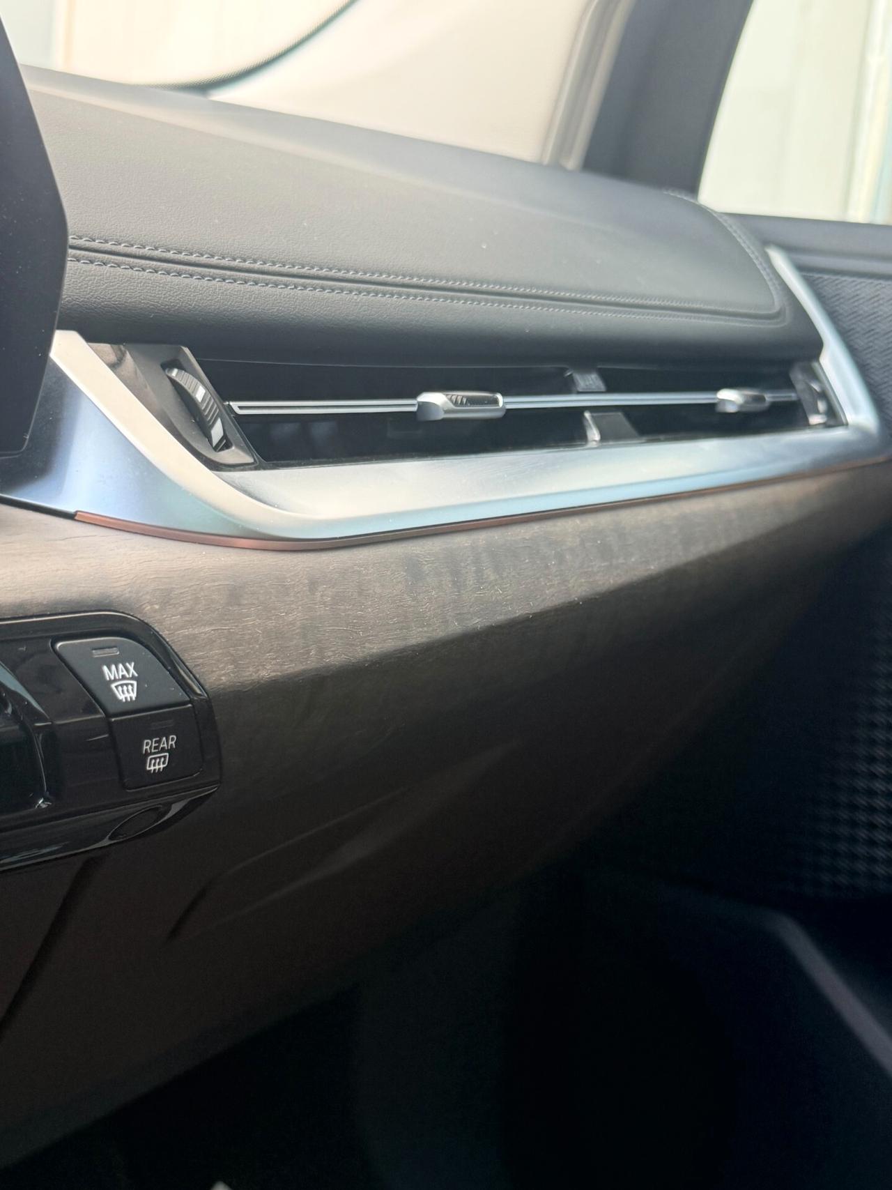 Bmw 218d Active Tourer Luxury auto TETTO APRIBILE,TETTO PANORAMICO,APPLE CARPLAY,LUCI SOFFUSE,TELECAMERA,NAVI