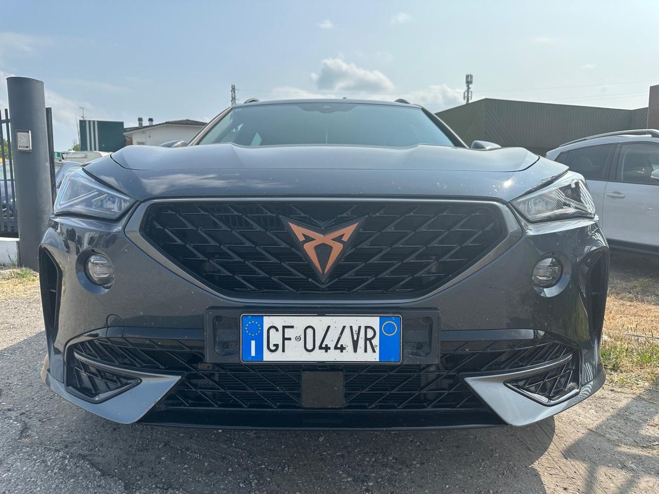 Cupra Formentor 1.4 e-Hybrid DSG VZ Priority