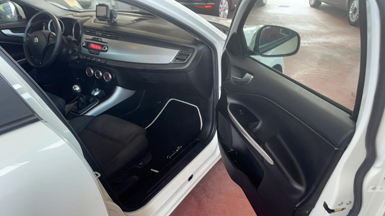 Alfa Romeo Giulietta 1.6 JTDm-2 105 CV Exclusive