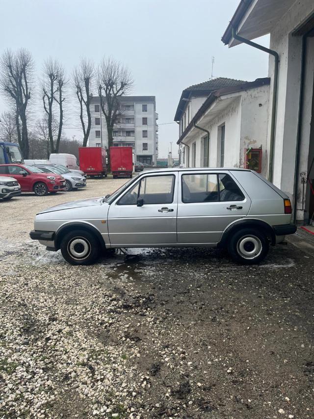 VOLKSWAGEN Golf 1300 5 porte GL