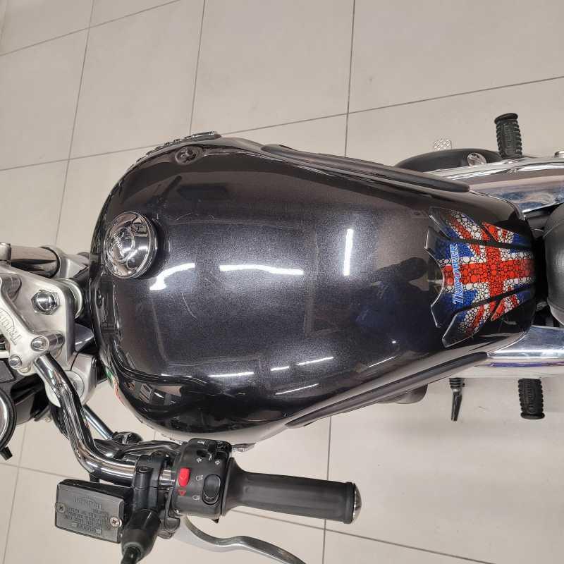 Triumph Legend TT 900 - 1999