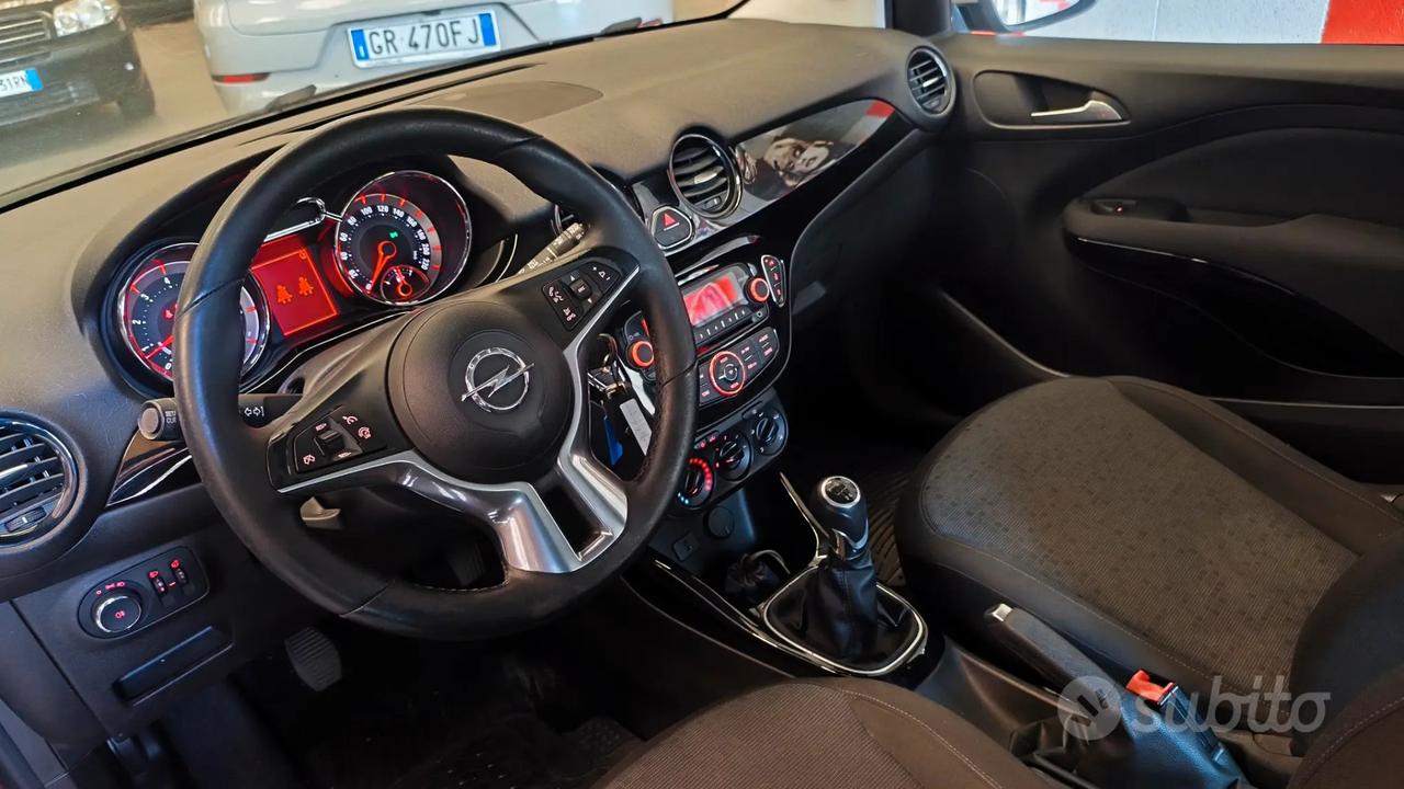Opel Adam