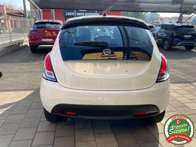 LANCIA Ypsilon 1.0 hybrid ORO PREZZO REALE Clima auto