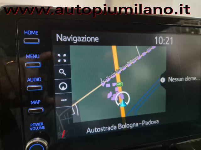 TOYOTA Yaris Cross 1.5 Hybrid 5p. E-CVT AWD-i Business