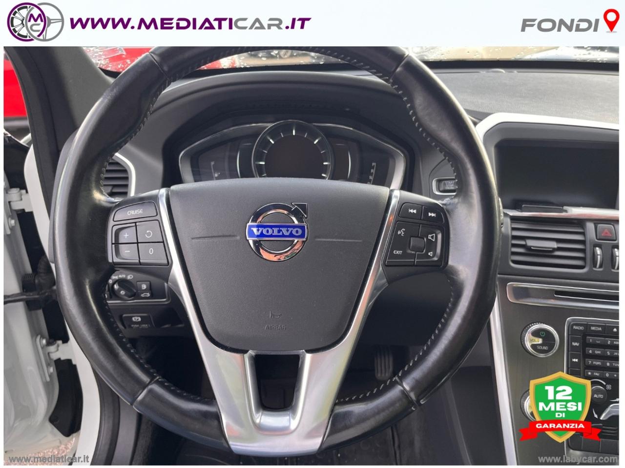 VOLVO XC60 D5 AWD Geartronic Momentum