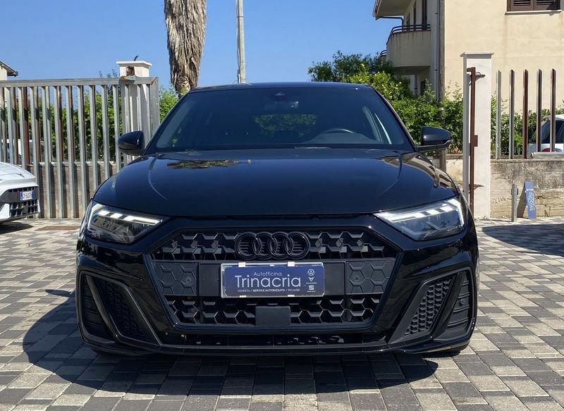 Audi A1 SPB S Line interno ed esterno 1.0 TFSI 110CV S-Tronic quattro 30