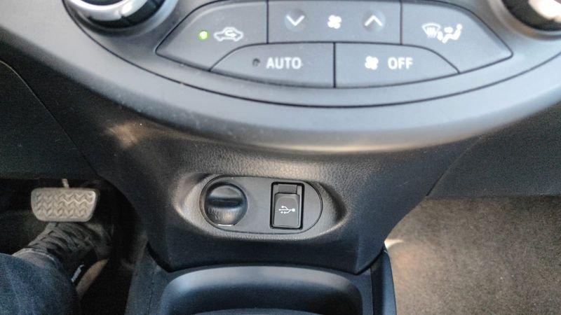 Toyota Yaris Yaris 1.5 Hybrid 5 porte Active