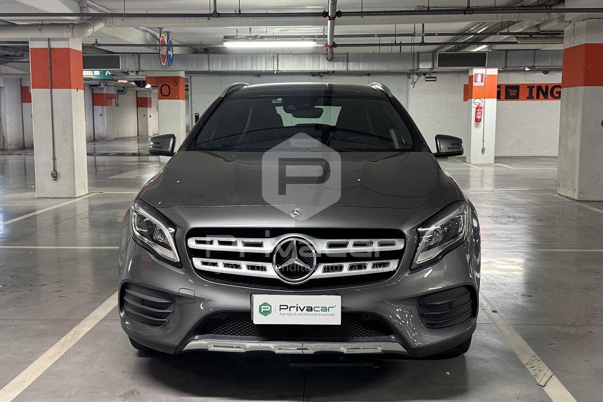 MERCEDES GLA 220 d Automatic Premium