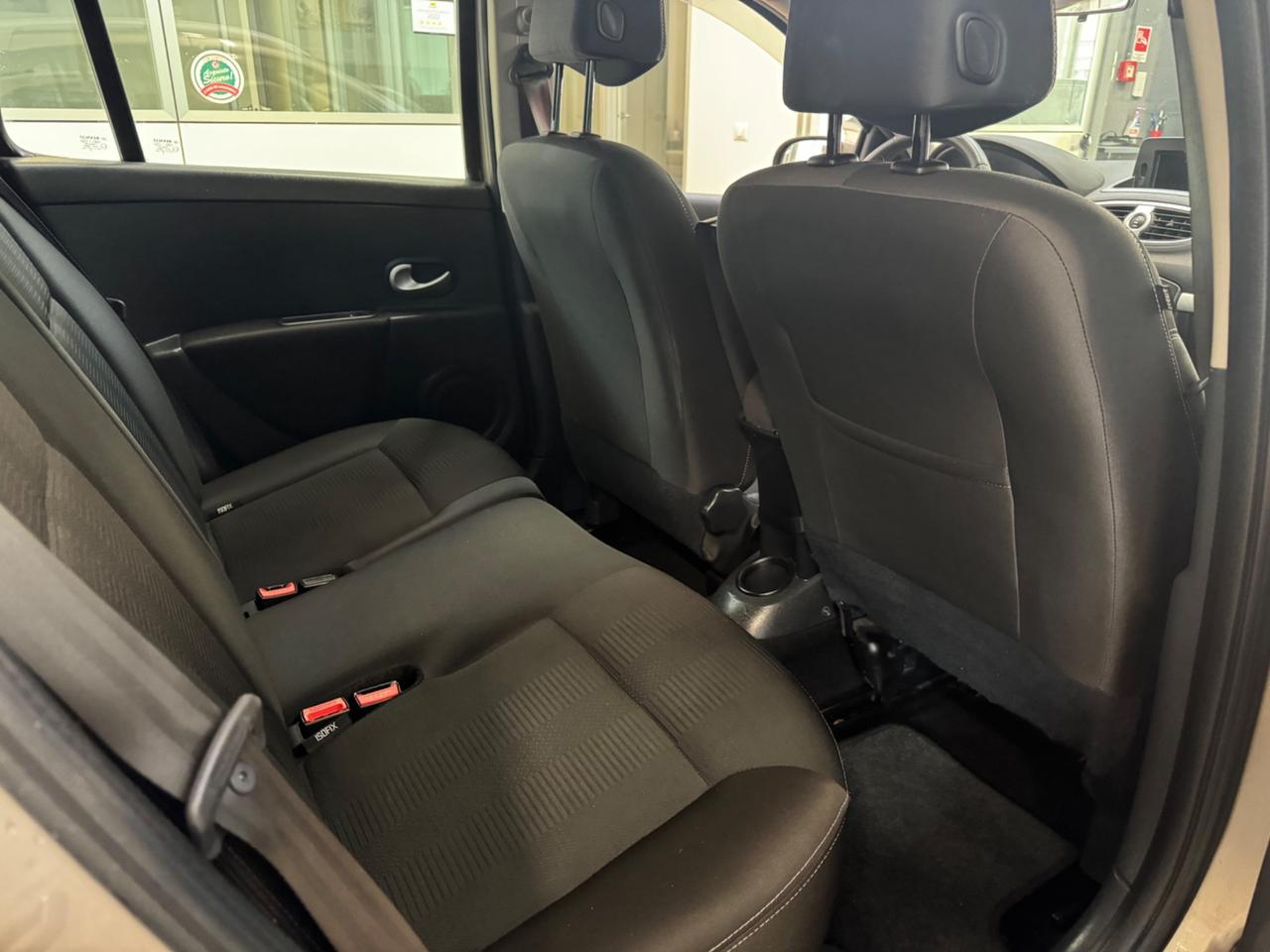 Renault Clio 1.2 16V SporTour Dynamique