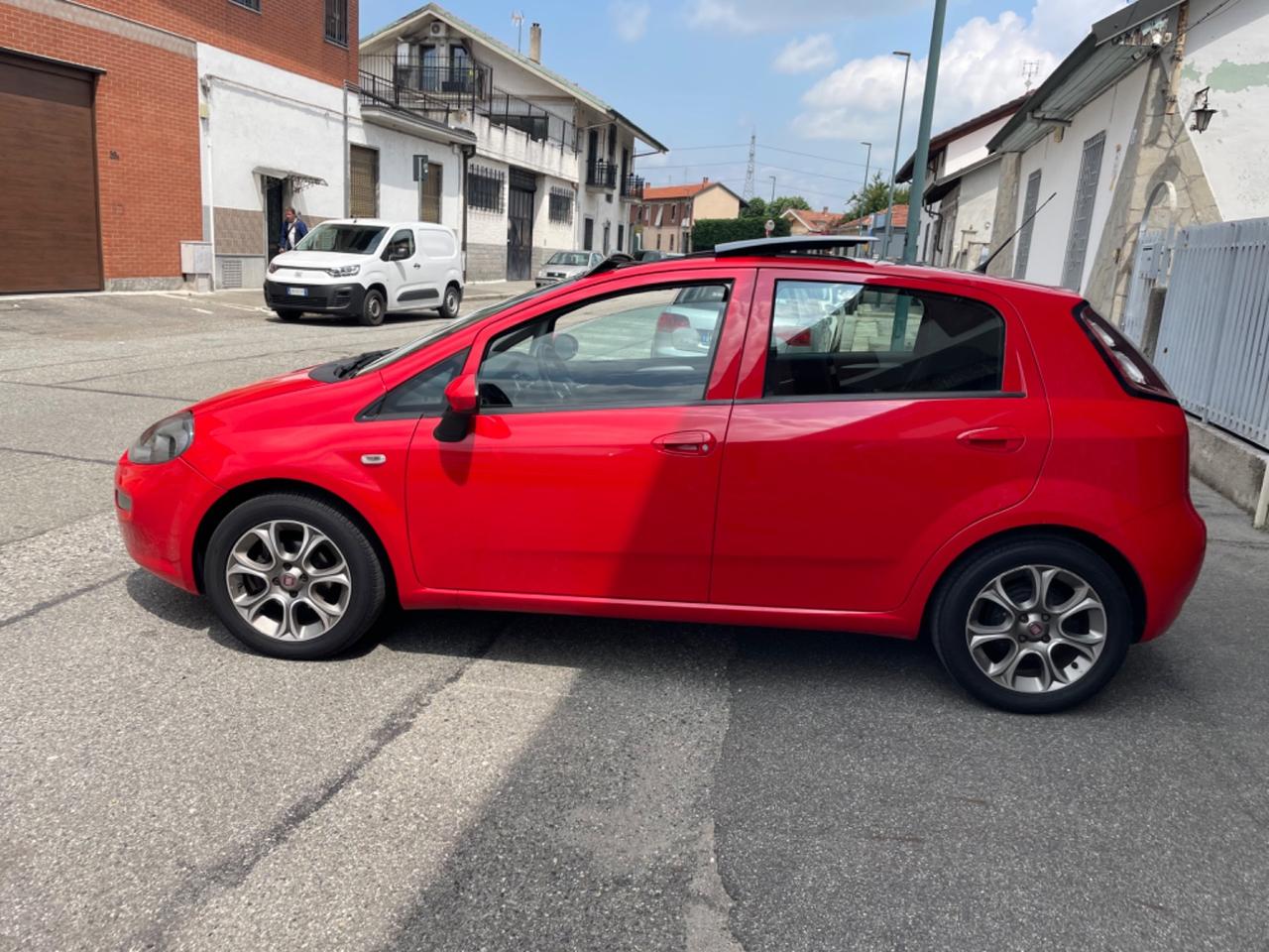 Fiat Punto 1.3 MJT II 75 CV 5 porte Lounge