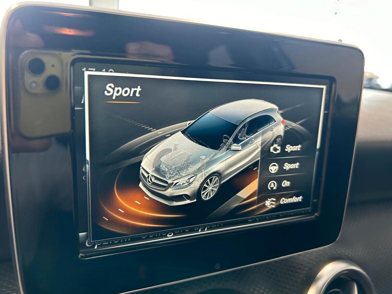 Mercedes-benz A 180 d SPORT Automatic