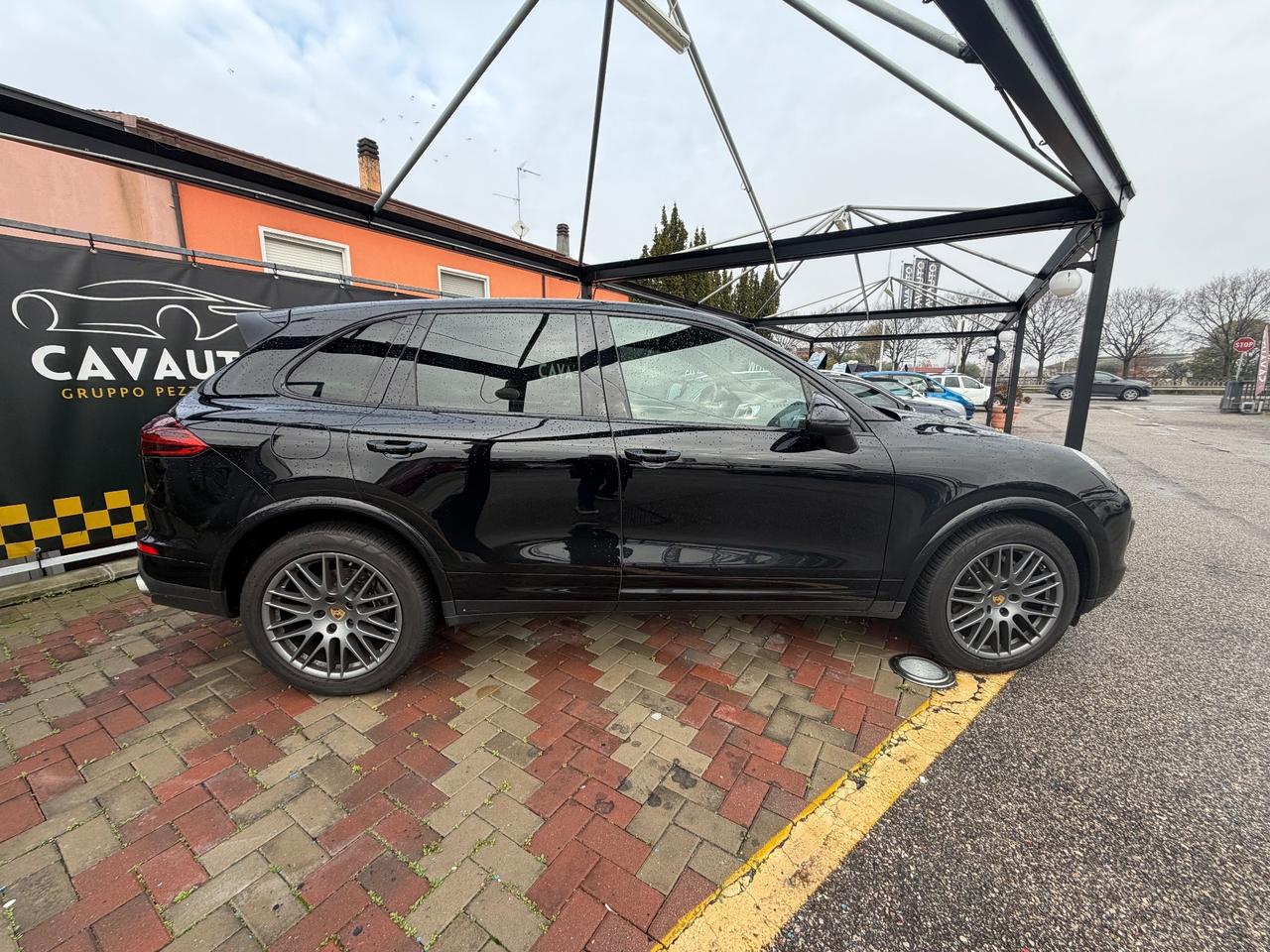 Porsche Cayenne 3.0 Diesel Platinum Edition