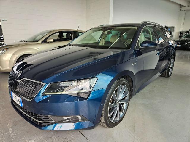 Skoda Superb Wagon 2.0 tdi Laurin 4x4 TAGLIANDI CERTIFICATI