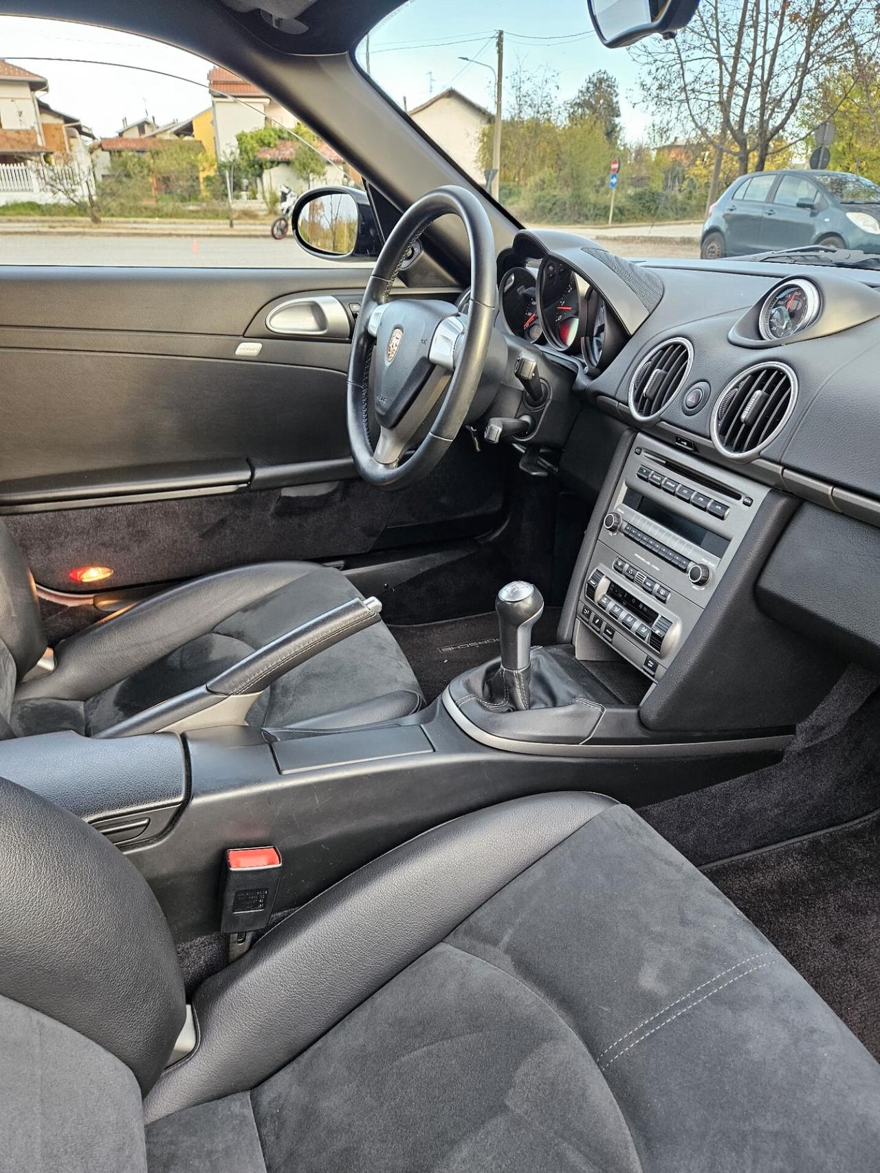 Porsche Cayman 2.7 DA VETRINA!