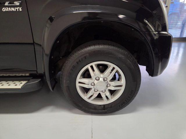ISUZU D-Max 2.5 TD cat 4WD Pick-up SERVICE ISUZU