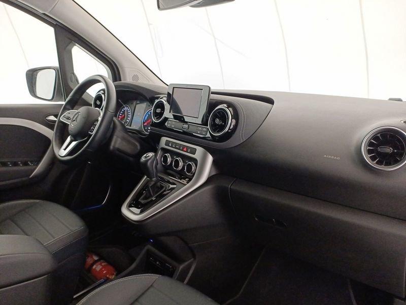 Mercedes-Benz EQT 4208 200