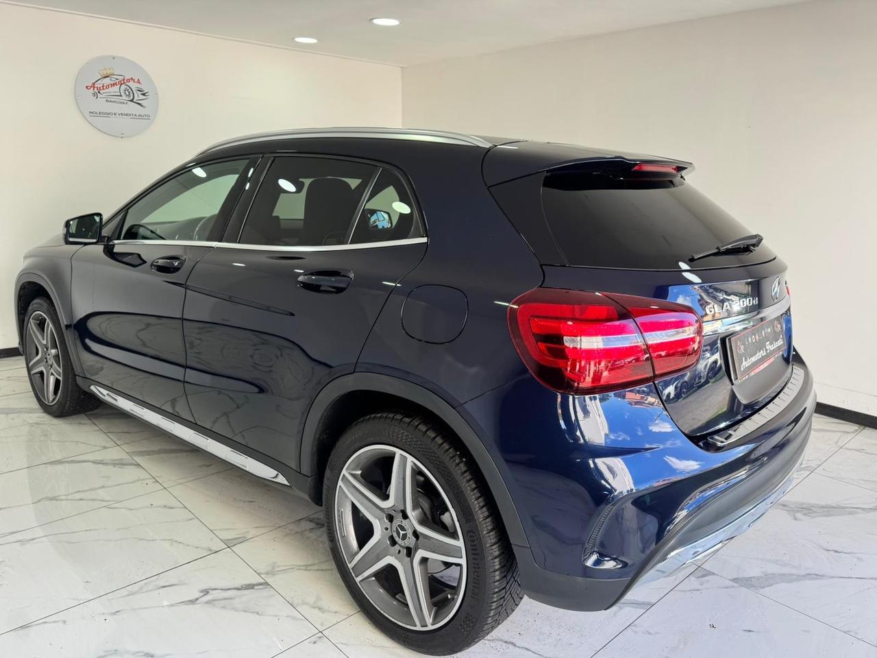Mercedes-benz GLA 200 d Automatic 4Matic Premium-AMG-FULL-2017