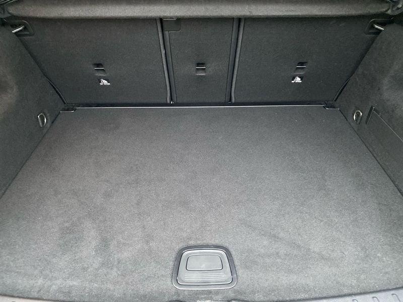 Mercedes-Benz GLA 200 d Premium auto