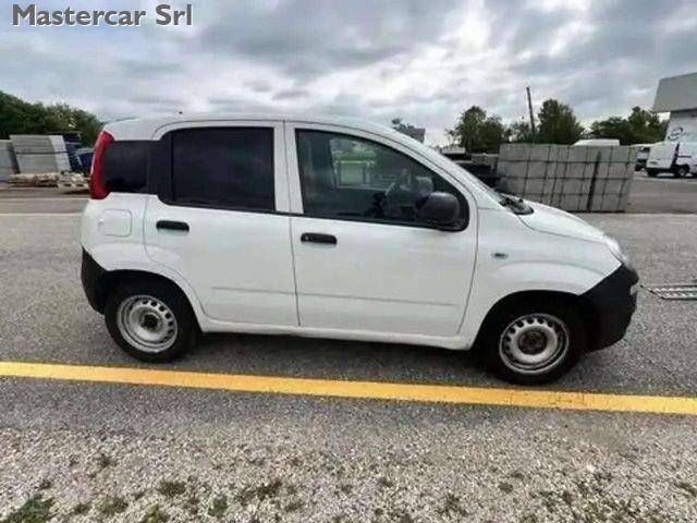 FIAT Panda VAN 1.0 HYBRID POP 70CV 2 POSTI - GD089TL