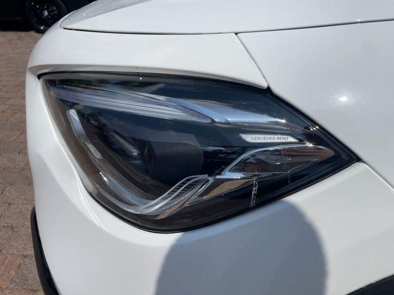 Mercedes-Benz GLA 35 AMG 4MATIC AUTO